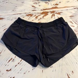 Lululemon Hotty Hot Short size 6